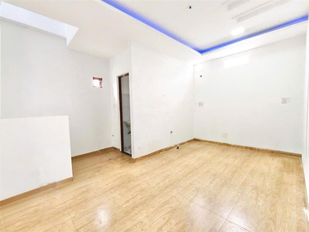 Bán nhà tại lê đình cẩn, 90m2 chỉ với nhỉnh 7tỷ, 5pn, 3wc, giá ưu đãi