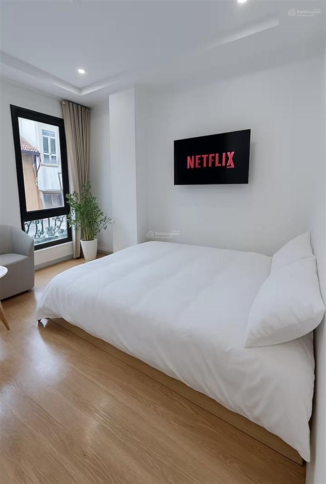 Cho thuê căn hộ full nội thất, nhà mặt phố, phường hoàn kiếm, hà nội