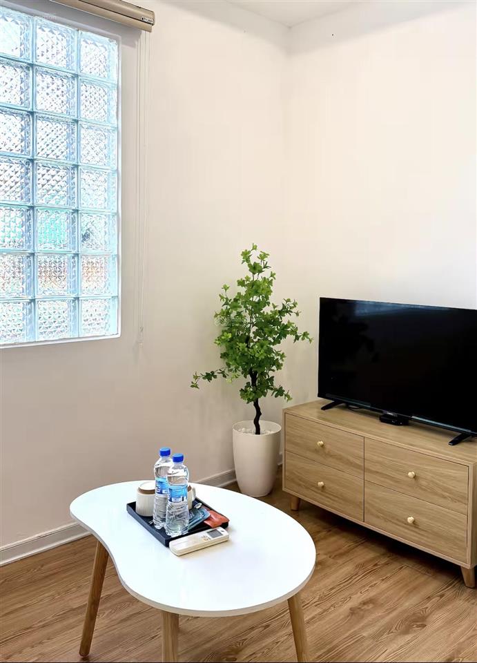 Cho thuê căn hộ full nội thất, nhà mặt phố, phường hoàn kiếm, hà nội
