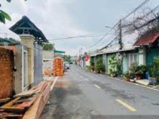 Mặt tiền đường số 5 tăng nhơn phú b  đất đẹp hiếm còn sót lại