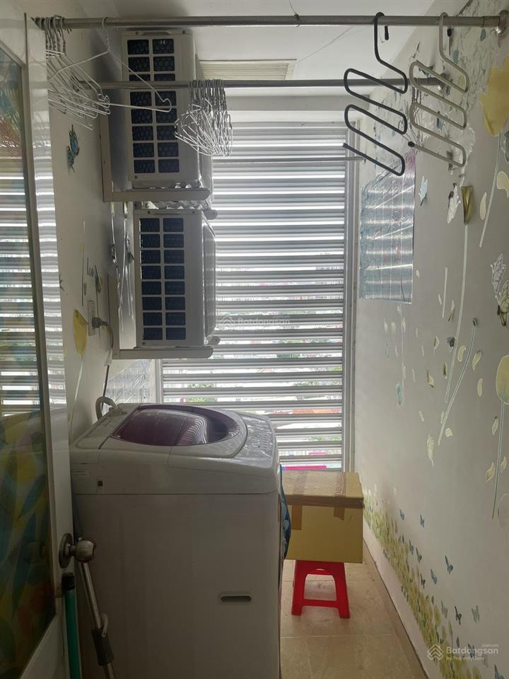 Bán căn hộ 2pn  2wc full nội thất, nhà đẹp, view thoáng nhiều gió, sổ hồng  xem nhà ngay