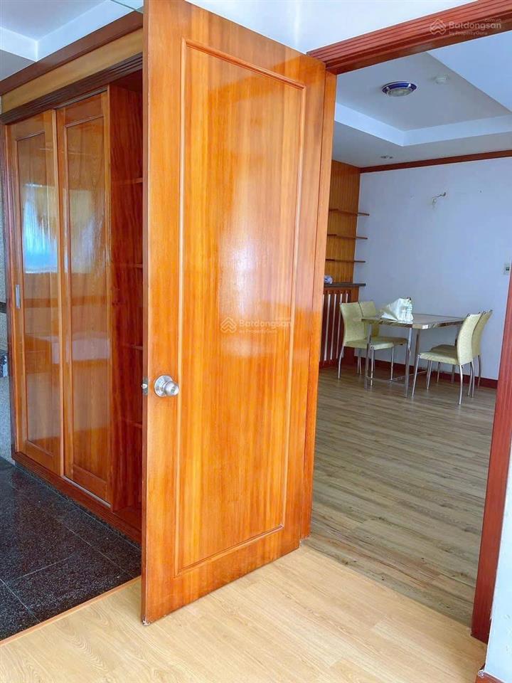 Bán nhiều căn hộ phú hoàng anh 2pn  88m2 view đẹp thoáng mát cả ngày  sổ hồng riêng