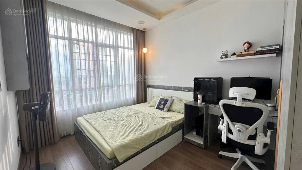 Bán căn hộ như hình,2pnnội thất cao cấp,sổ hồng riêng,xem căn hộ a/c  em nhã lê.