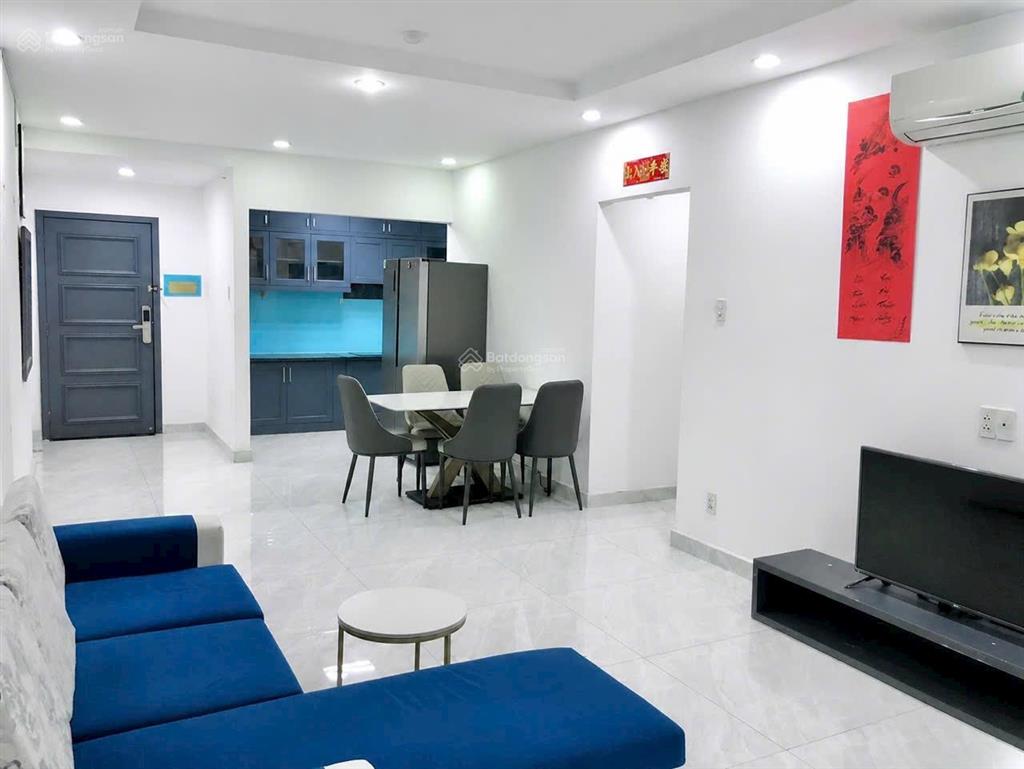 Bán căn hộ như hình, căn góc 3pnsổ hồng riêng,a/c xem nhà liên em nhã lê ạ.