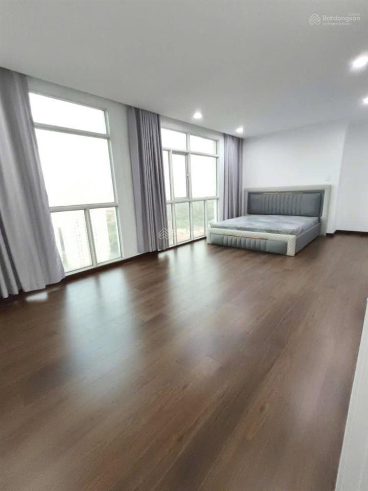Bán penthouse view phú mỹ hưng nhìn toàn cảnh tp, sổ hồng riêng, nhà như hình
