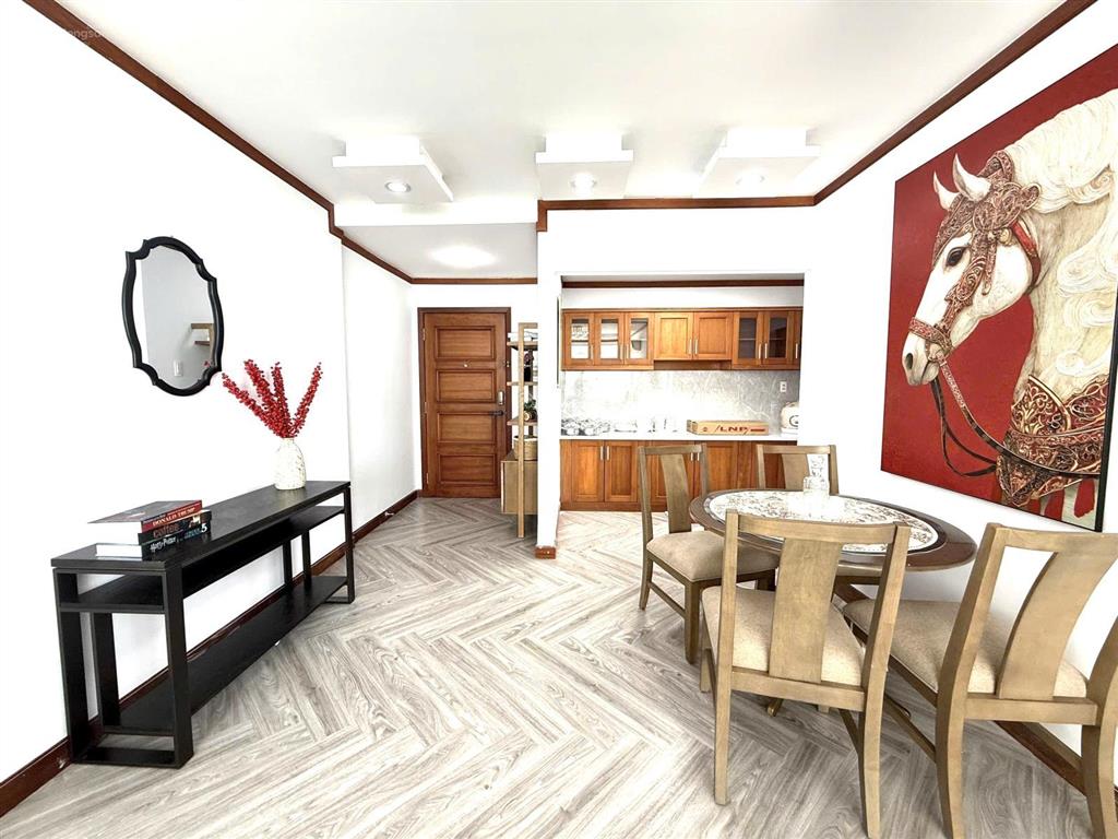 Căn hộ như hình,tầng cao view thoáng, căn góc 121m23pn,sổ hồng riêng,inbox thương lượng chính chủ