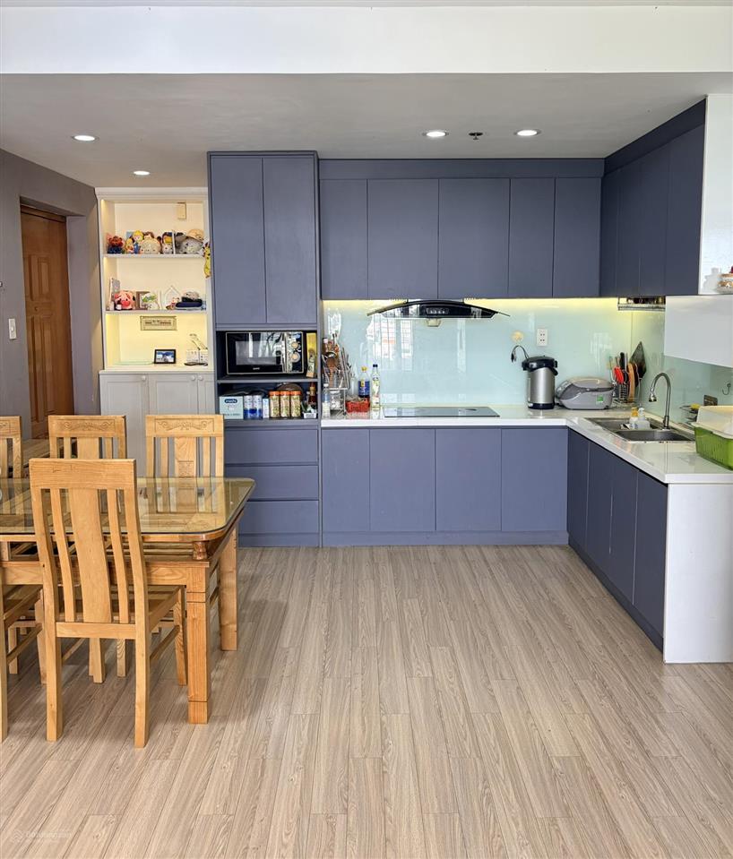 Bán 2pn2wc,full nội thất,sổ hồng riêng, em nhã lê để xem nhà và thương lượng chính chủ giá tốt