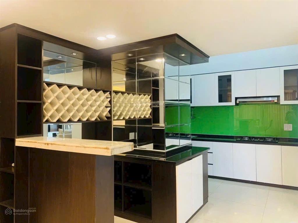 Cho thuê duplex 240m2, full nội thất nhà đẹp vào ở ngay