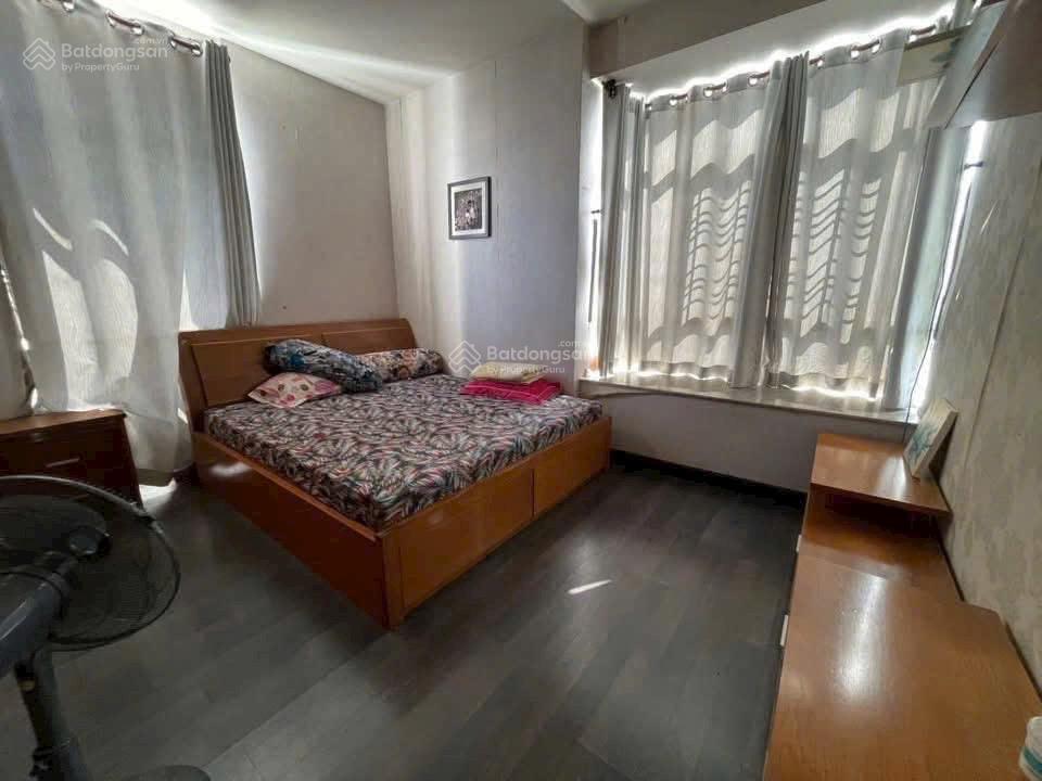 Bán 3pn  129m2, tại phú hoàng anh, sổ hồng riêng, tầng cao view thoáng