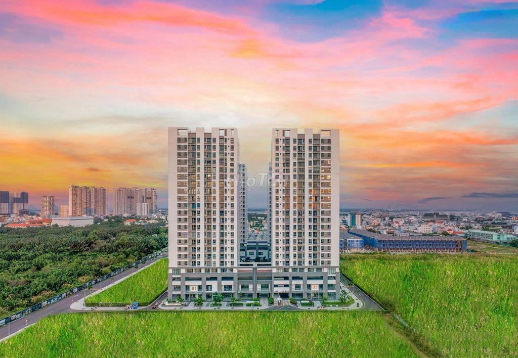 Bán căn hộ Q7 Boulevard 57m2, 2PN, view Q1, giá 3.2 tỷ