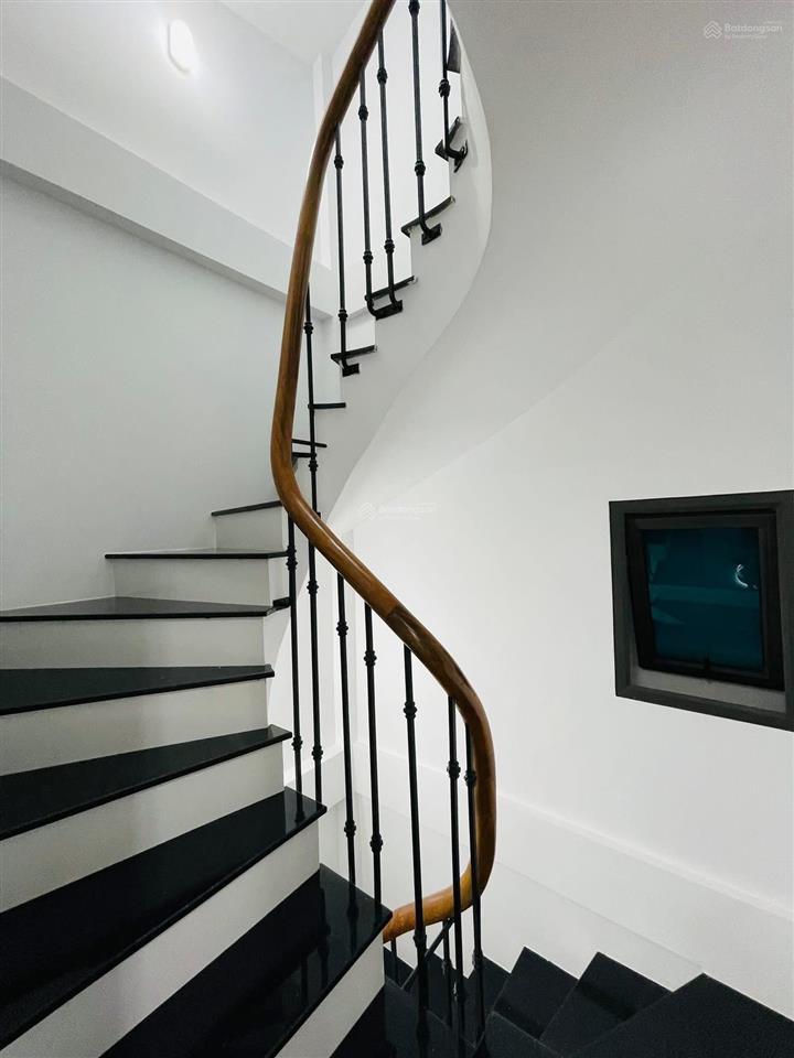 Bán nhà đẹp đống đa ngã tư sở  full nội thất giá chỉ 8.5 tỷ