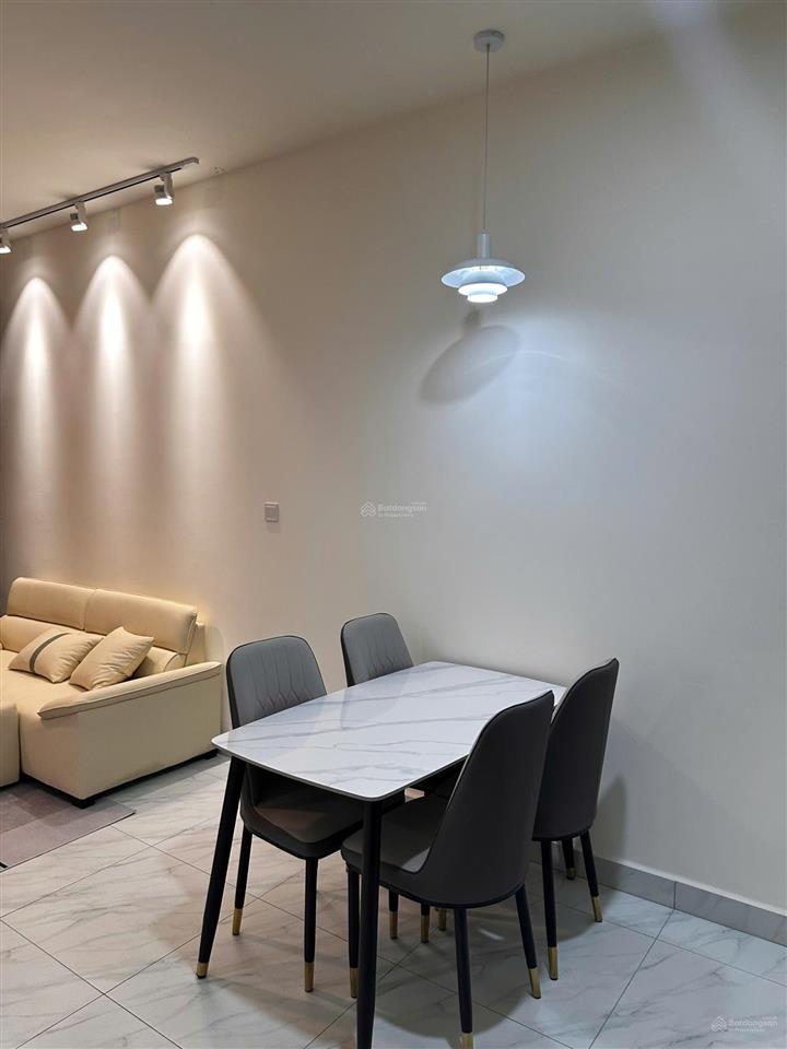 Cho thuê the habitat gđ3 2pn 70m² full nội thất, chỉ 8tr/tháng