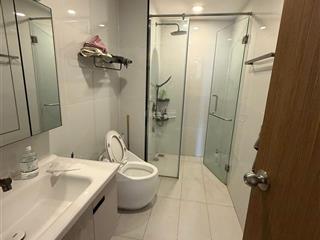 Bán gấp căn hộ lucky palace 160m² full nội thất .4pn,3wc + 1 phòng kho . giá 12 tỷ còn tl