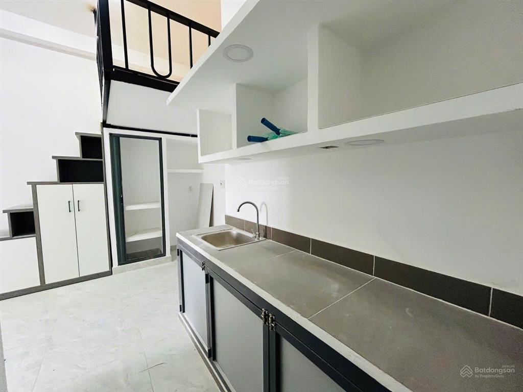 Tòa căn hộ dv 7 tầng + hầm thang máy dòng tiền cao q8