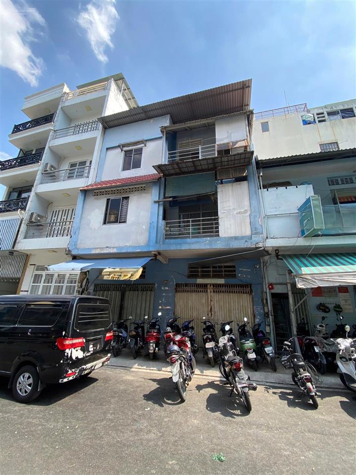Mặt tiền đào tấn, q5  ngay chợ hòa bình  vị trí kinh doanh hiếm mặt tiền lớn 8m giá chỉ 9.8 tỷ