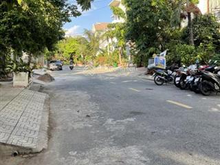 Bán đất nền mặt tiền đường trước nhà 30m, khu dân cư phong phú 5, sát bên chung cư pegasuite