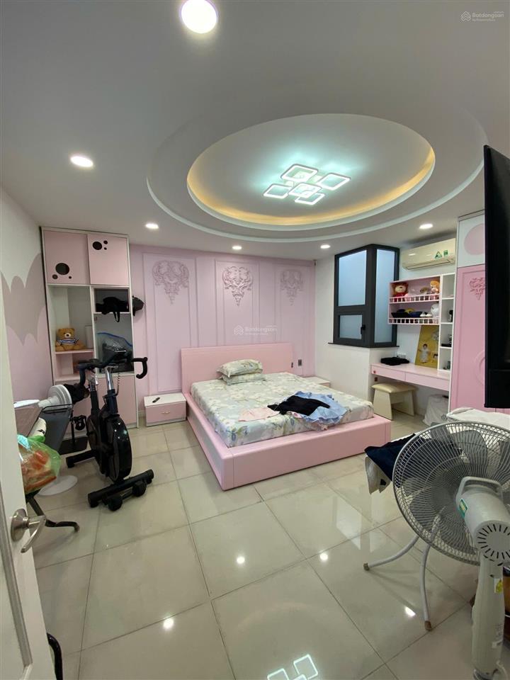 Bán nhà hẻm xe hơi trần bình trọng, quận 5  kiến trúc sang trọng, nội thất cao cấp chưa sử dụng