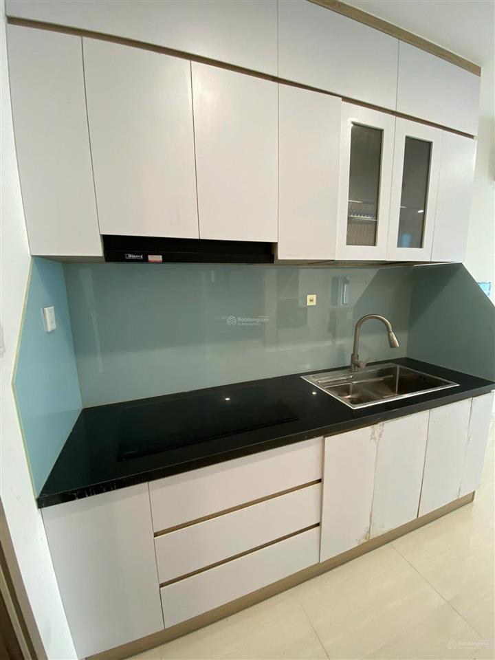 Chính chủ bán studio origami 35m2  view hồ bơi  sổ sẵn công chứng