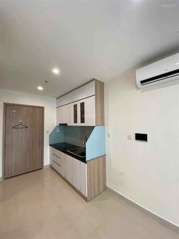 Chính chủ bán studio origami 35m2  view hồ bơi  sổ sẵn công chứng