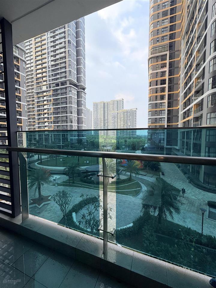 Chính chủ bán căn hộ beverly be1 vinhomes grand park