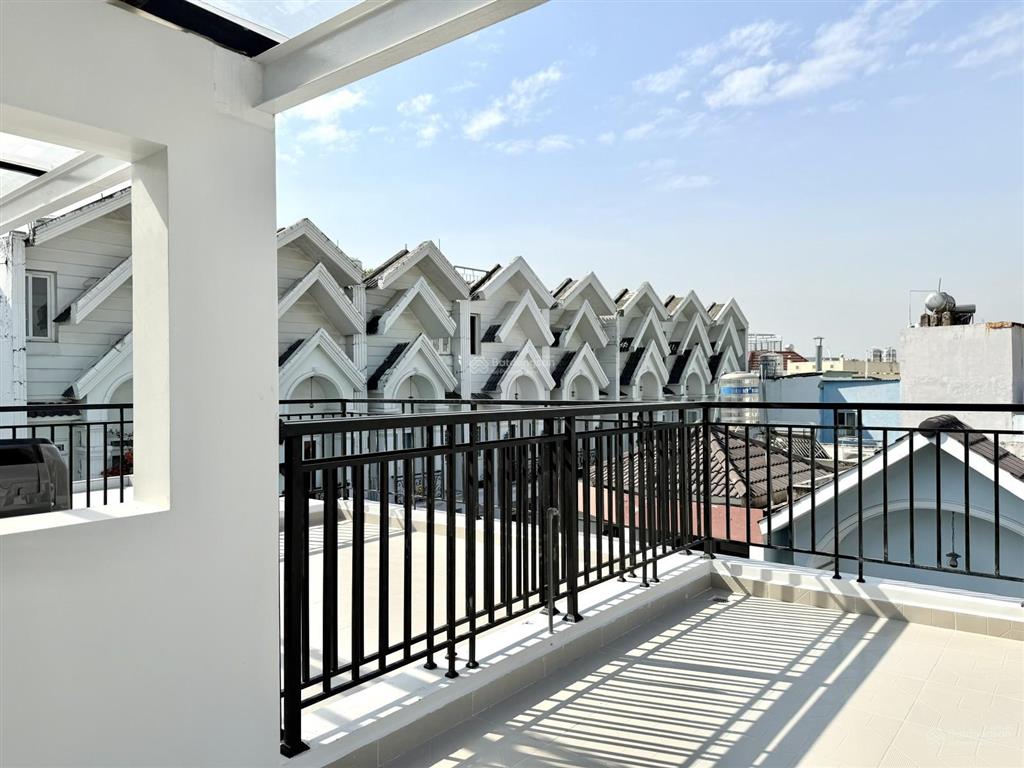 Xây mới 5 tầng hẻm xe hơi  trương đăng quế p3 gò vấp  38m2  tặng nội thất cao cấp  8,5 tỷ