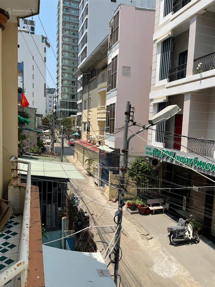 Nhà 2 mặt tiền trần phú quân trấn 3 tầng 135,5m2 ngang 5,9m cách biển 60m phố tây giá tốt