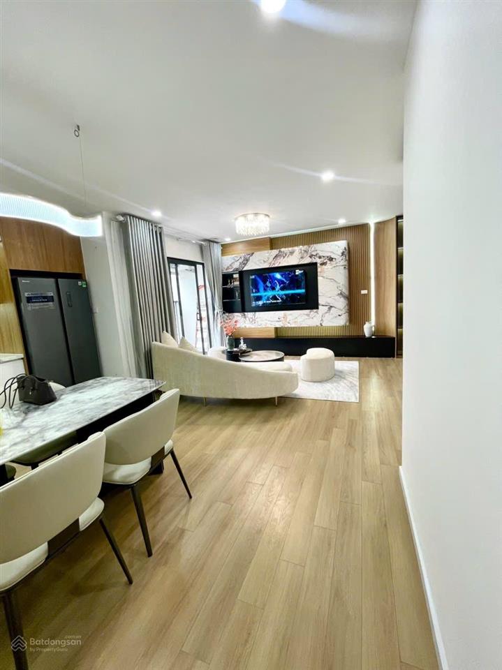 Bán cc 3pn, 2wc, 92m2 ở samsora premier, 6,9 tỷ, siêu hot!