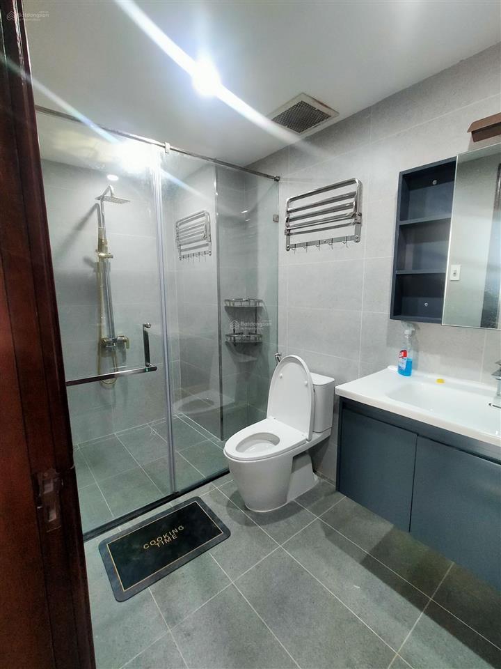 Chính chủ bán nhanh căn hộ 112,7 m2, 3 ngủ +1, toà chung cư lilama 124 minh khai, hai bà, hà nội