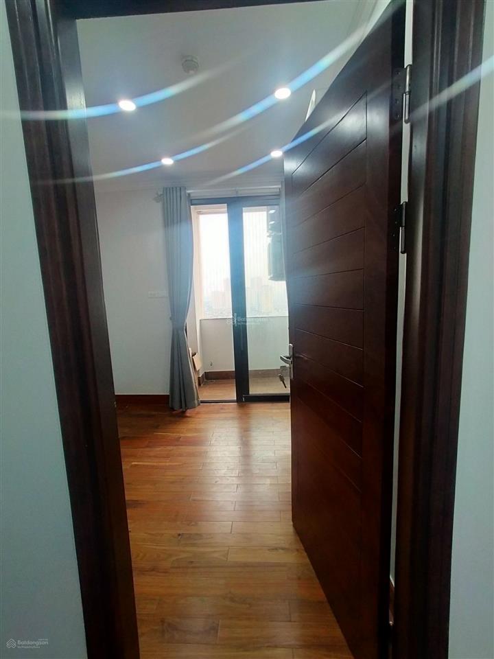 Chính chủ bán nhanh căn hộ 112,7 m2, 3 ngủ +1, toà chung cư lilama 124 minh khai, hai bà, hà nội