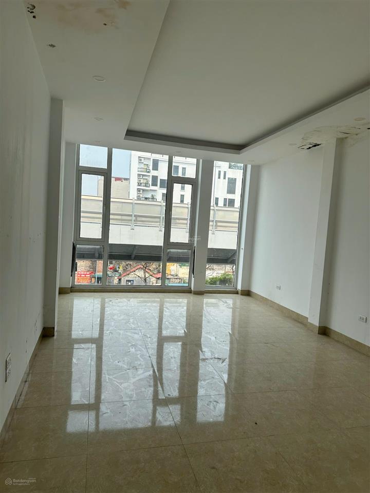 Vip nhà phố đại la hai bà trưng 75m2 5 tầng vỉa hè rộng, kinh doanh đa dạng, nhận diện thương hiệu