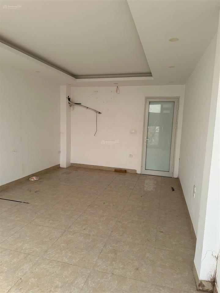 Vip nhà phố đại la hai bà trưng 75m2 5 tầng vỉa hè rộng, kinh doanh đa dạng, nhận diện thương hiệu