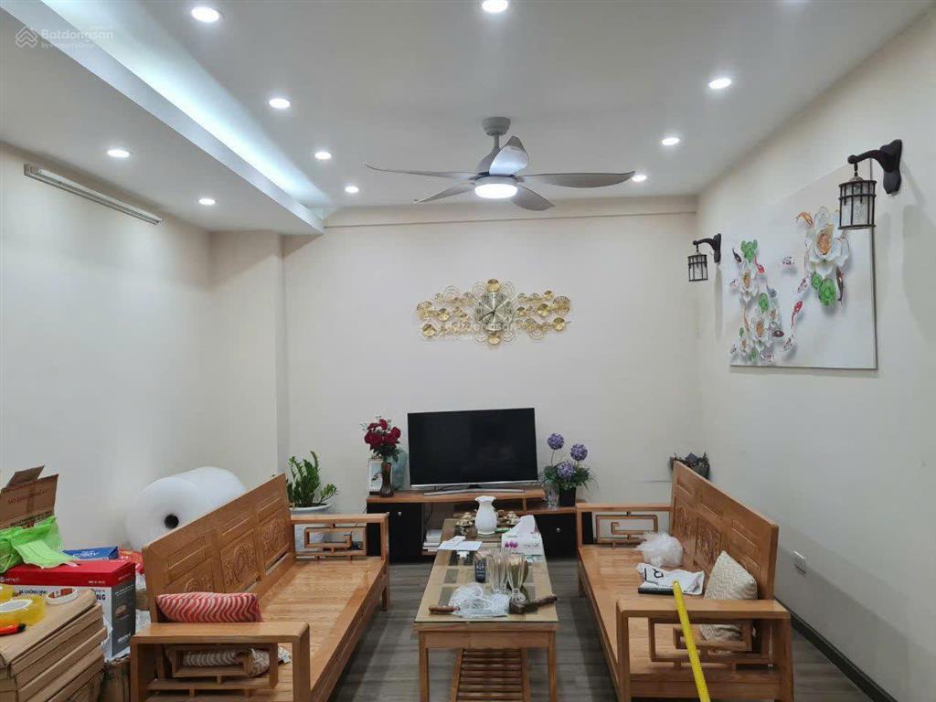 Bán căn góc 80,4m² tân tây đô 2pn 2wc đông nam, tầng trung, view ql32 sổ đỏ.  0916 455 *** chị tân