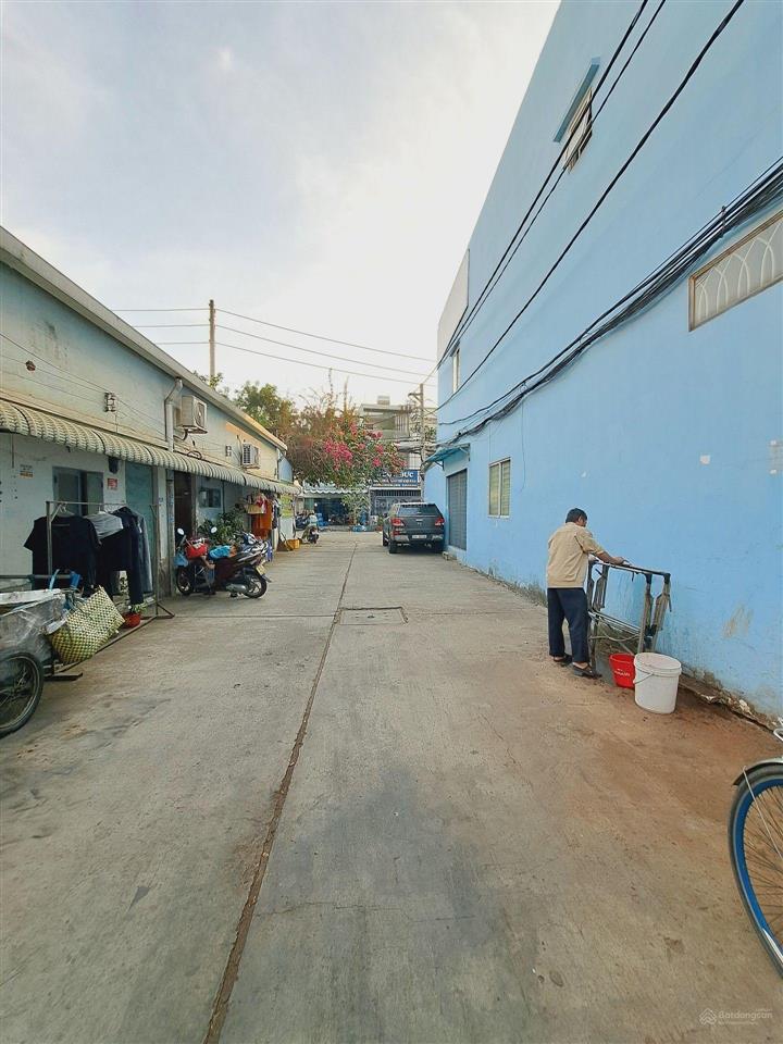 Nhà 2 tầng, 10x15m, hẻm 6m, hơn 13 tỷ, gần lê văn quới, bình tân.