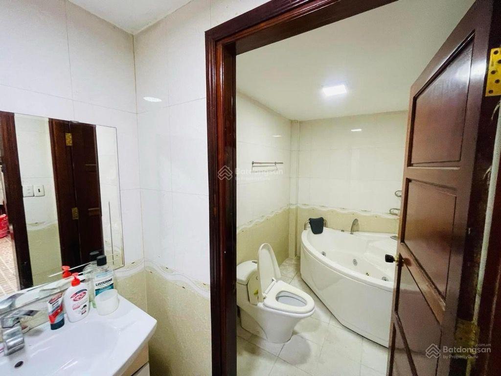 Biệt thự 3 tầng, 8x22m, 15. x tỷ, gần nguyễn sơn, bhh  a, bình tân