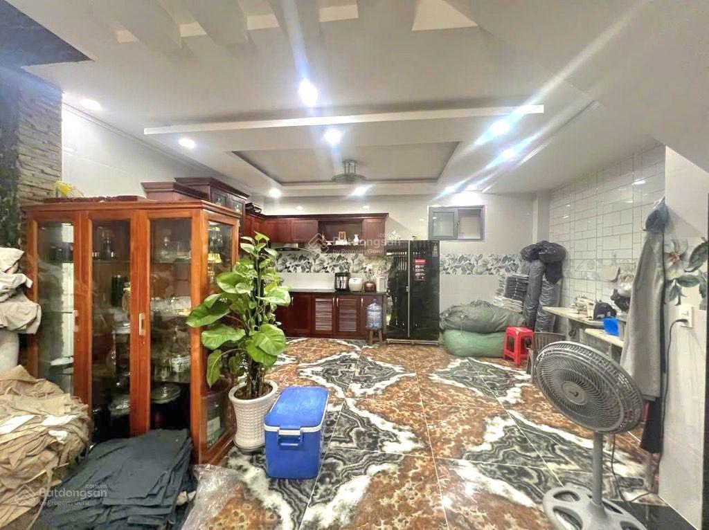 Nhà đẹp, 6x13m, 9,x tỷ, hẻm 6m thông, tân hương, tân phú.