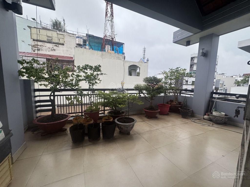 Nhà đẹp, 5.3x16.7m, 11 tỷ, hẻm 5m thông, nguyễn sơn, tân phú.