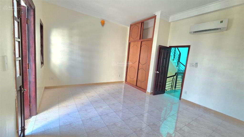 Mặt tiền hoàng xuân nhị, tân phú, 4 tầng, 5x20m, nhỉnh 12 tỷ.
