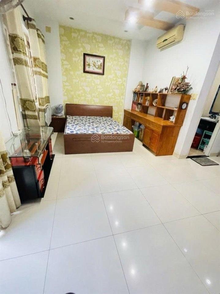Hẻm 5m thông, 4 tầng, 5.5x17m, thoại ngọc hầu, tân phú, 11 tỷ.