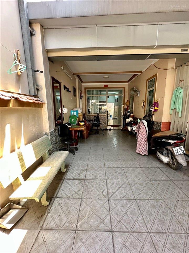 Mặt tiền tân phú, 8.7x20m, 17 tỷ, đường lê thiệt, tân phú