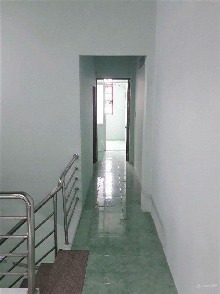 Mặt tiền tân phú, 4.1x18m, 8. x tỷ, sát đường tô hiệu
