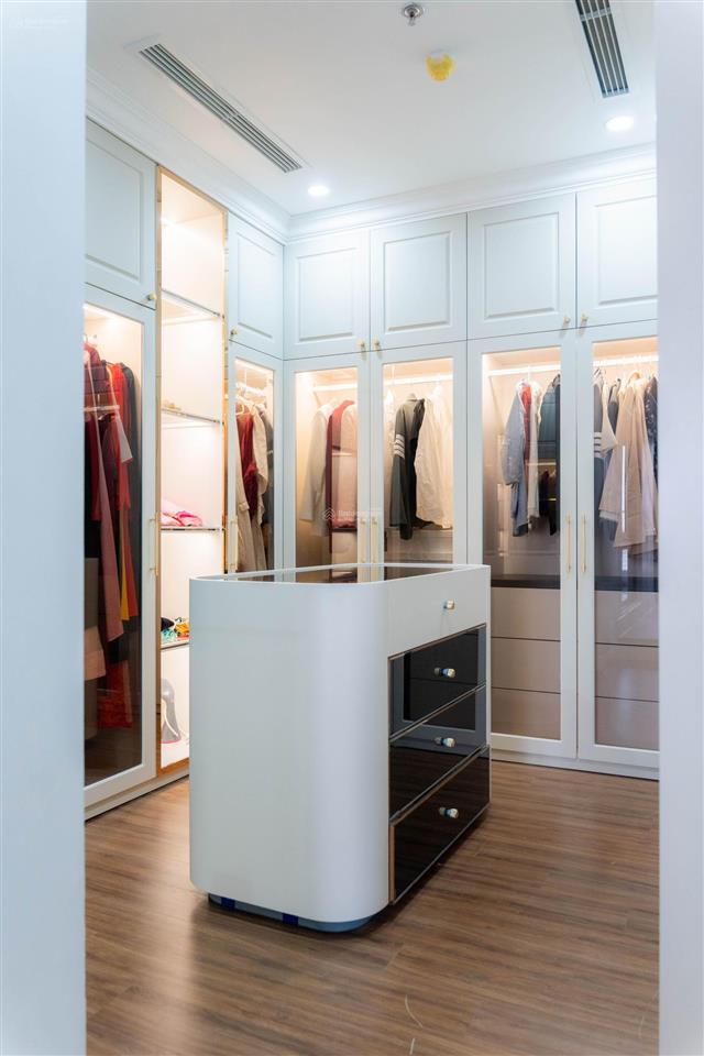Bán cc 238m2, 4pn, full nội thất nhập khẩu tại capital elite, phạm hùng, 38 tỷ