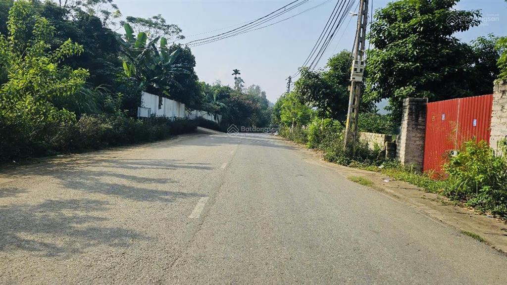 Chính chủ cần bán lô đất dt 272,7m2 tại phú cát, hà nội