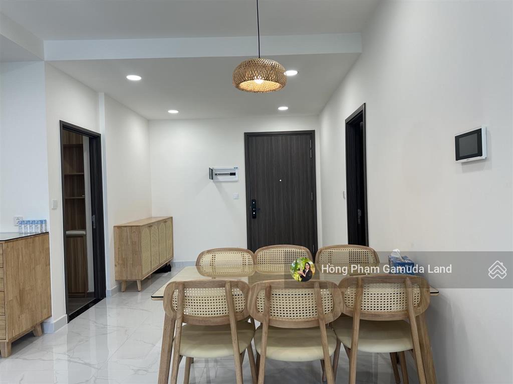 Chính chủ cần bán centery 3pn3wc 120,7m2  view hồ bơi  full nội thất  lịch thanh toán giãn 36m