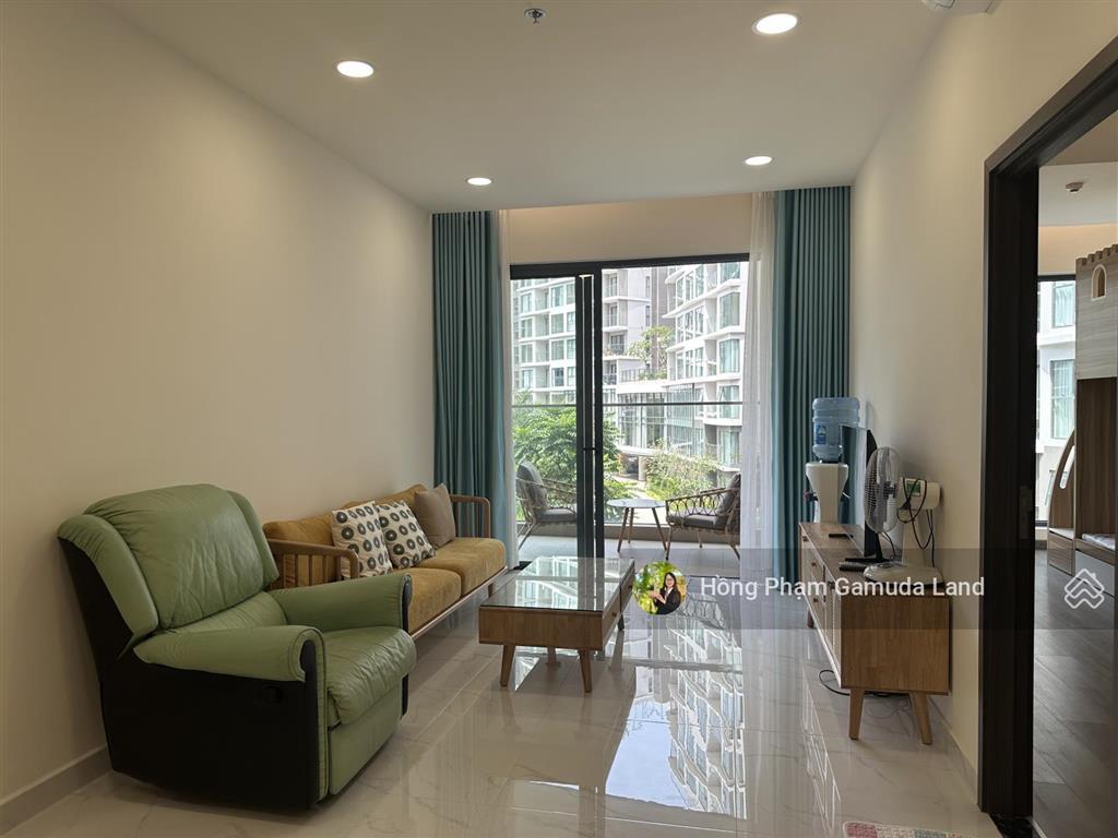 Chính chủ cần bán centery 3pn3wc 120,7m2  view hồ bơi  full nội thất  lịch thanh toán giãn 36m