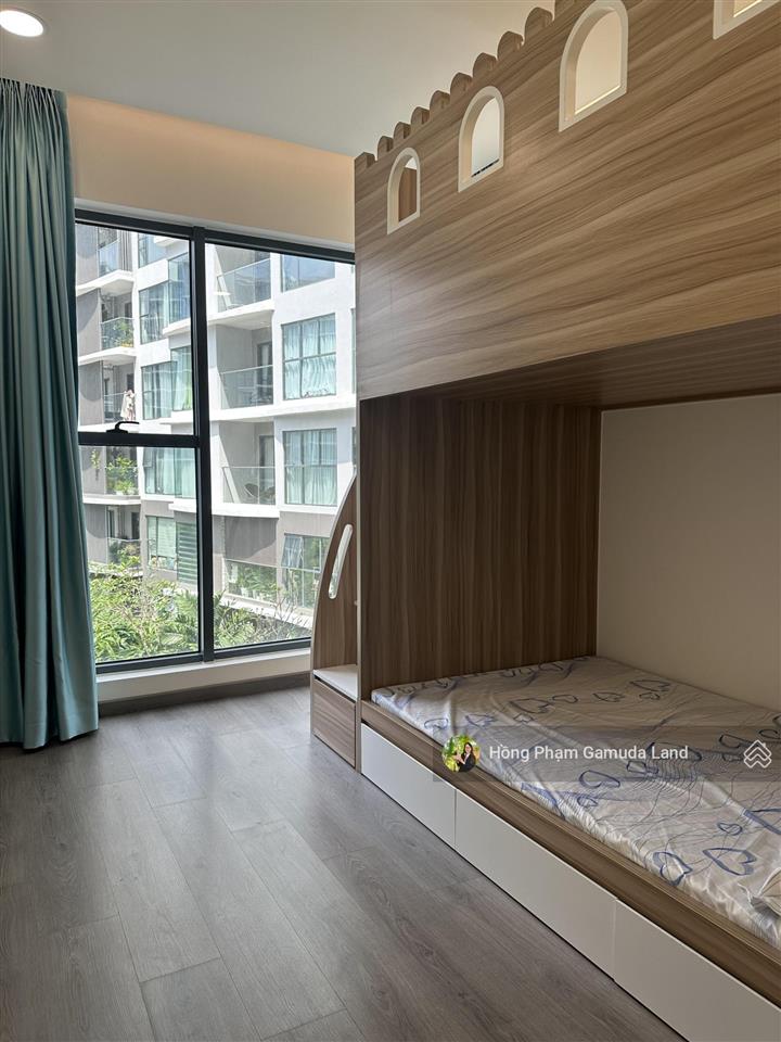 Chính chủ cần bán centery 3pn3wc 120,7m2  view hồ bơi  full nội thất  lịch thanh toán giãn 36m