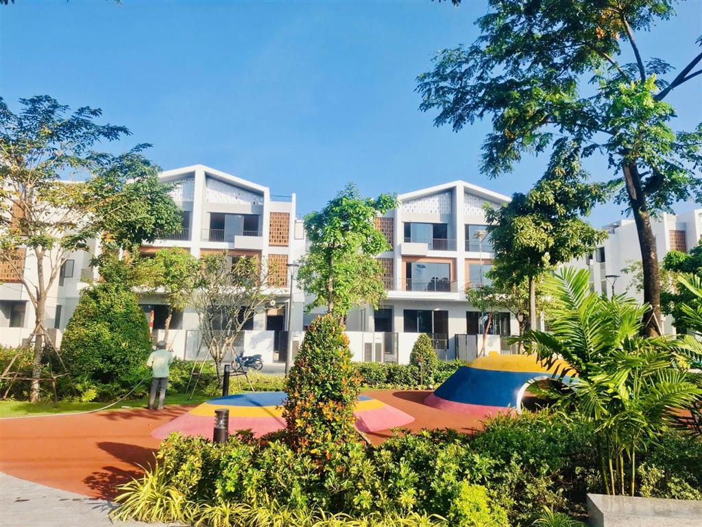 Nhà phố compound the meadow bình chánh  mua trực tiếp cđt gamuda land