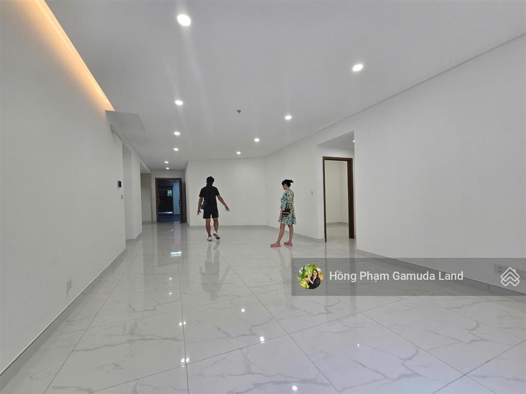 Skylinked villa  2pn2wc + 3 ban công  dt 174m2  đơn giá 66tr/m2  full nội thất
