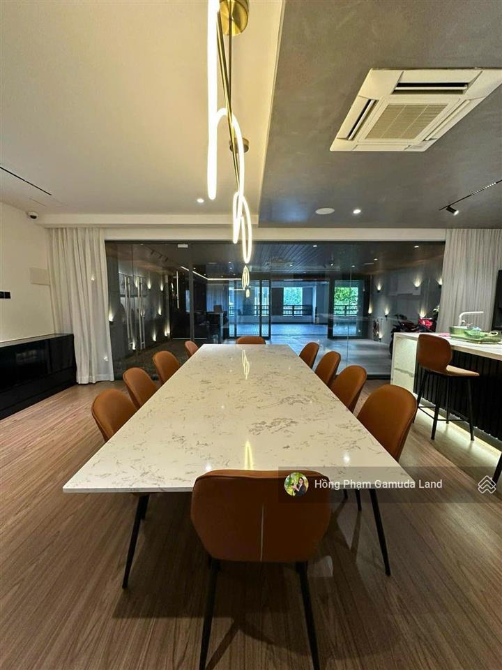 Skylinked villa  2pn2wc + 3 ban công  dt 174m2  đơn giá 66tr/m2  full nội thất