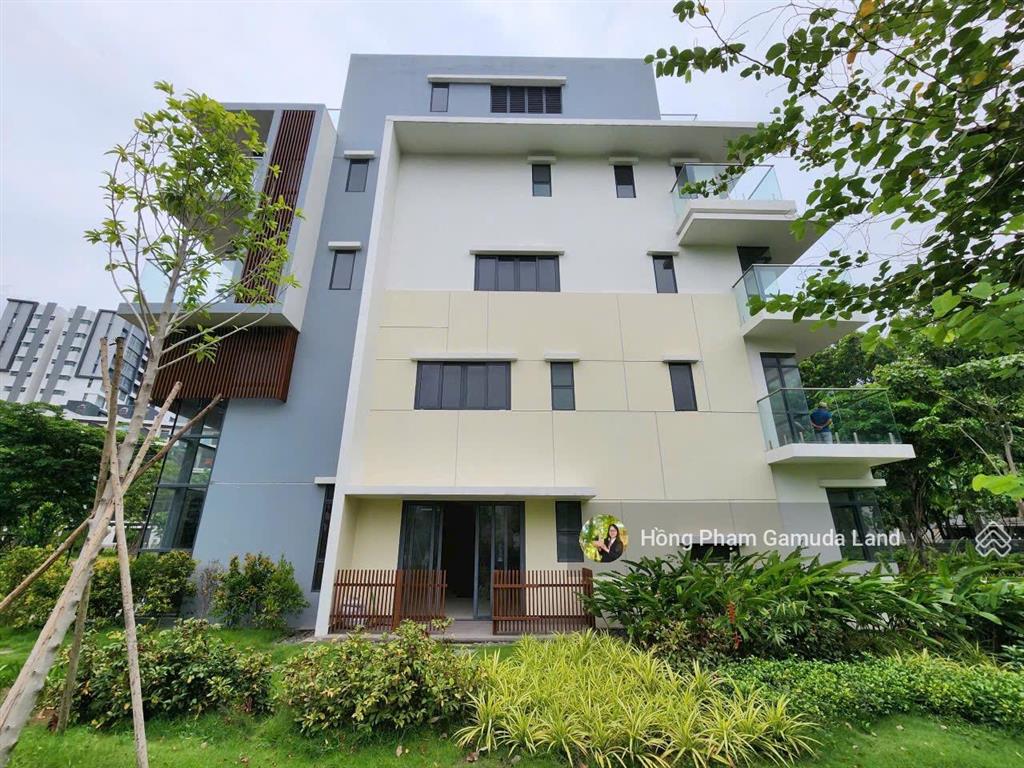 The glen mua trực tiếp cđt  1 hầm, 1 triệt, 4 lầu  thanh toán 20% nhận nhà, miễn pql 3 năm