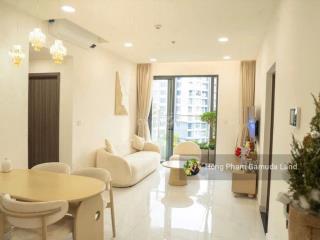 Bán 2pn2wc centery full nội thất  dt 86m2  giá 8,2 tỷ  view hồ bơi, tầng cao